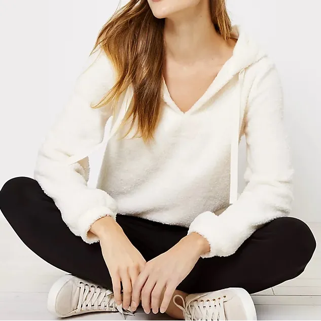 ✨HOST PICK✨ LOFT White Sherpa Comfy Pullover Hoodie size Medium - Image 2