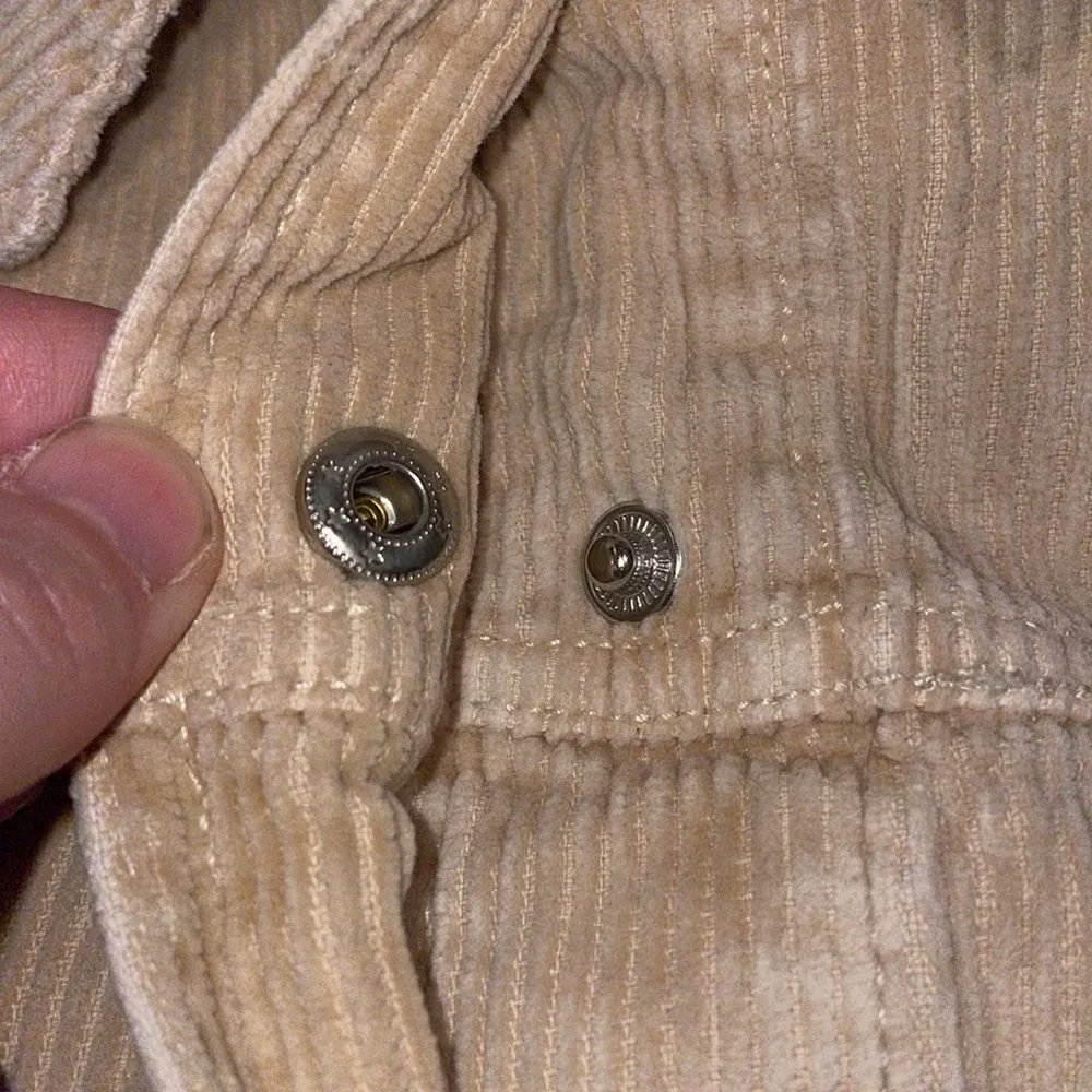 BDG cream cropped corduroy jacket - Image 3