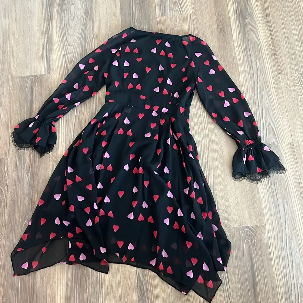 NWOT heart printed lace trim long sleeve dress - Image 9