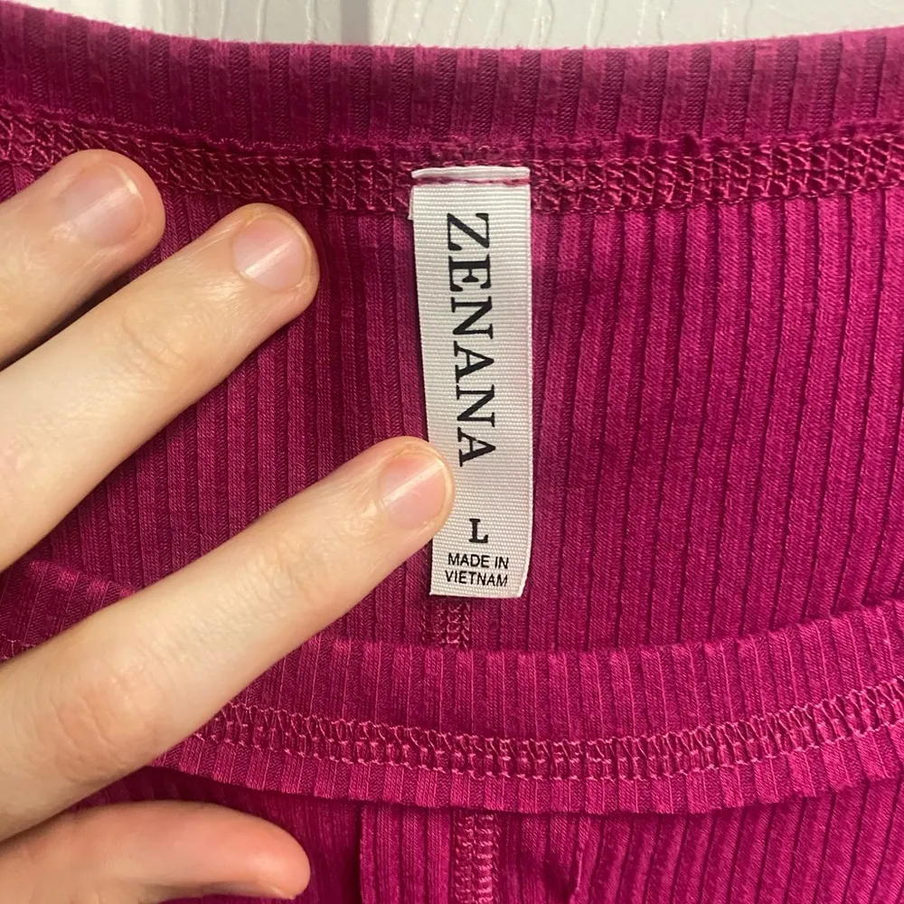 Zenana Boutique Hot Pink Top Size Large - Image 3