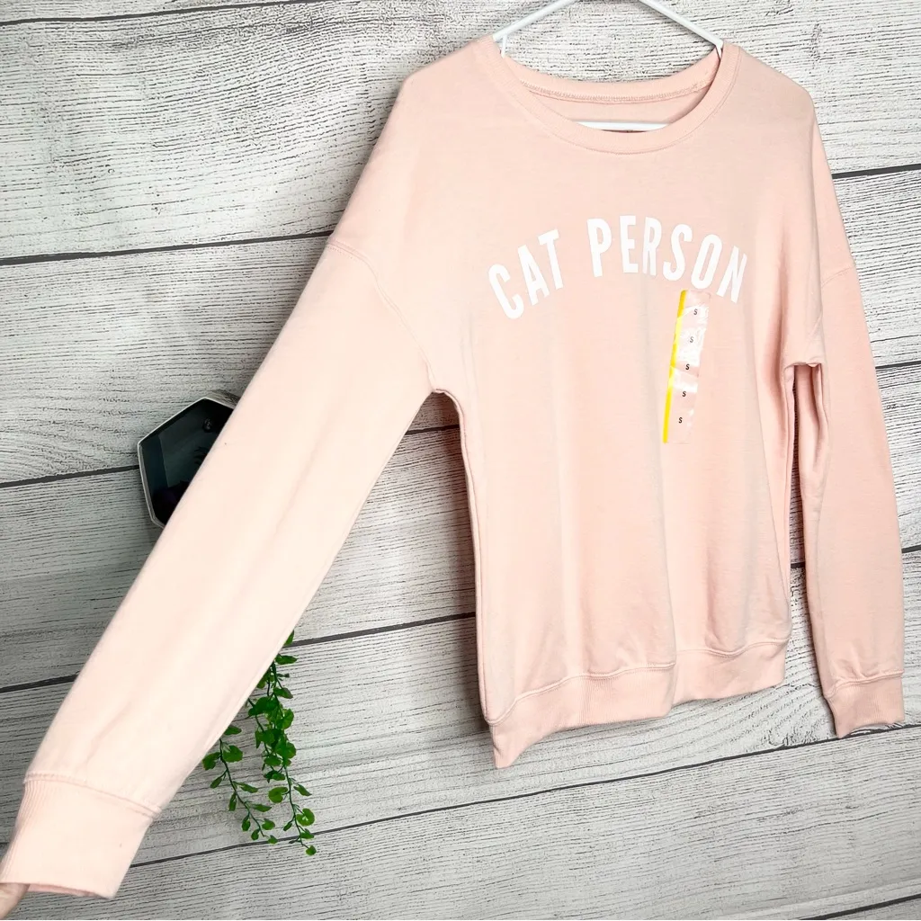 NWT Zoe + Liv Pink “Cat Person” Pullover Graphic Sweatshirt Size Small - Image 5