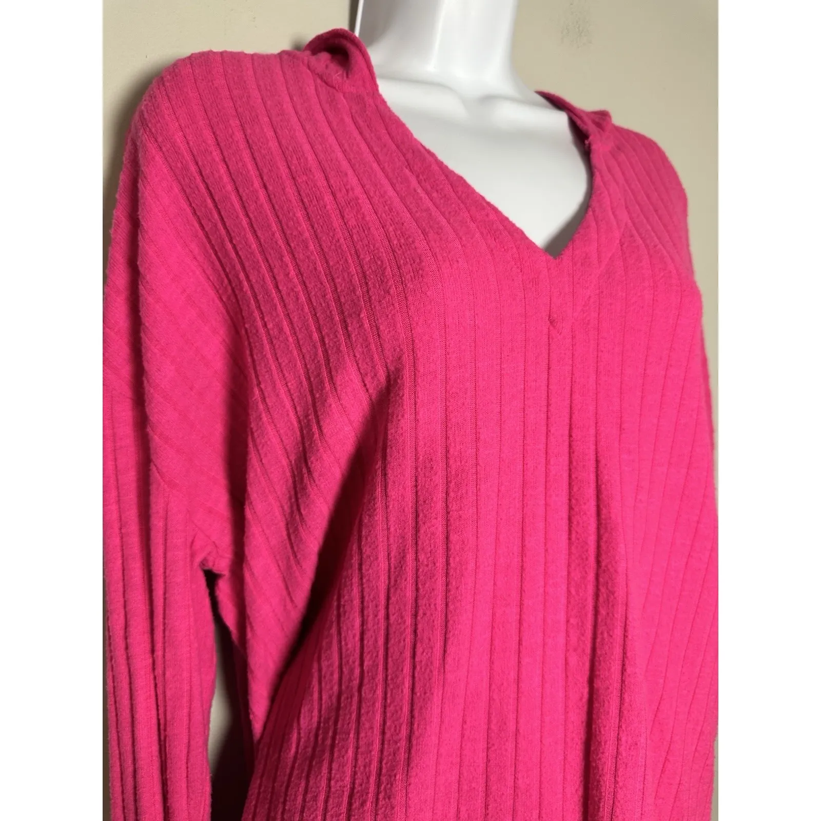 Chaser Revolve Ribbed V-Neck Hoodie in Rapture Pink - Super Soft Knit - Size M - Image 2