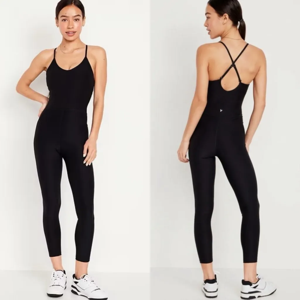 Old Navy Women's Active Cloud + Go Dry Bodysuit Jumpsuit - Image 2