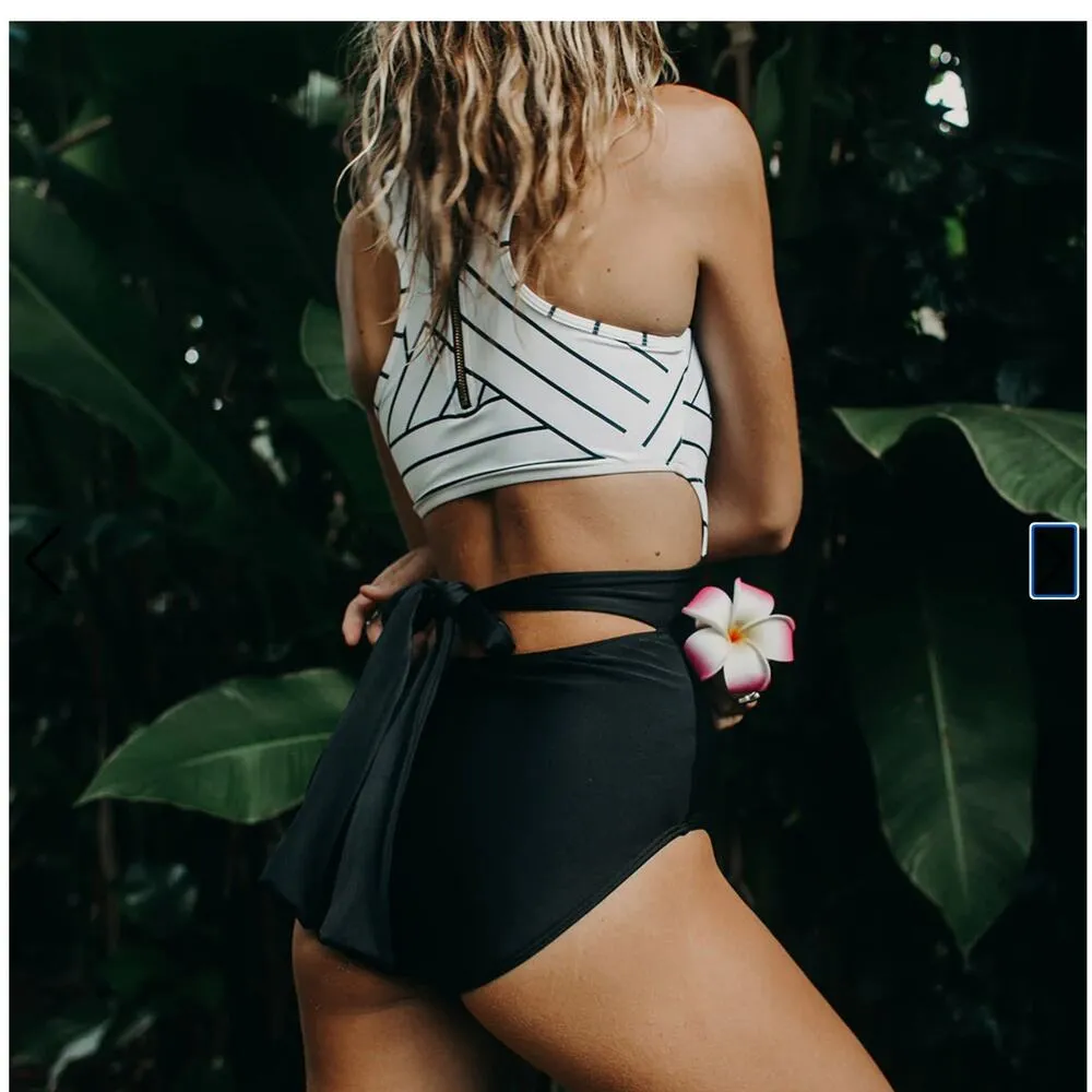 Albion Fit The Geo One-Piece Swimsuit Size Large - Image 7