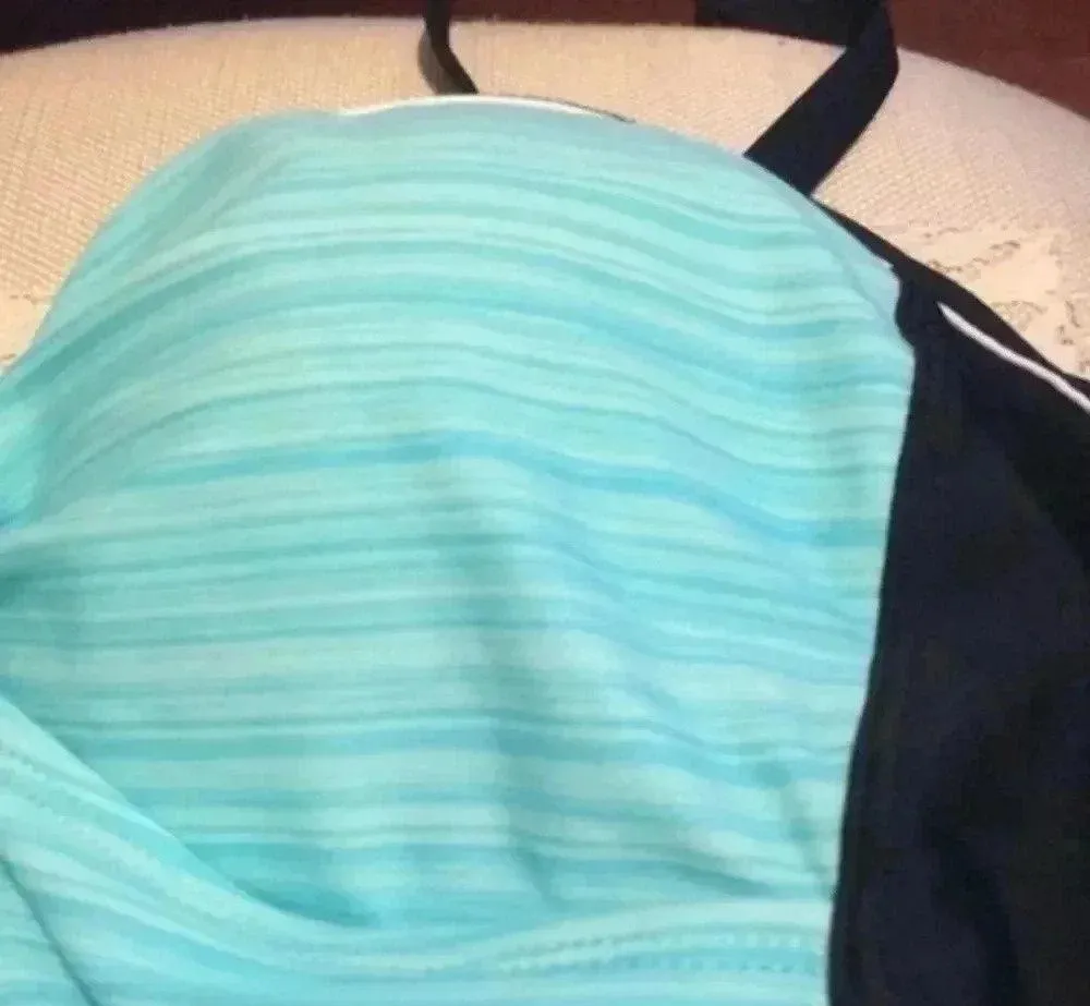 Free country swim wear L - Image 3