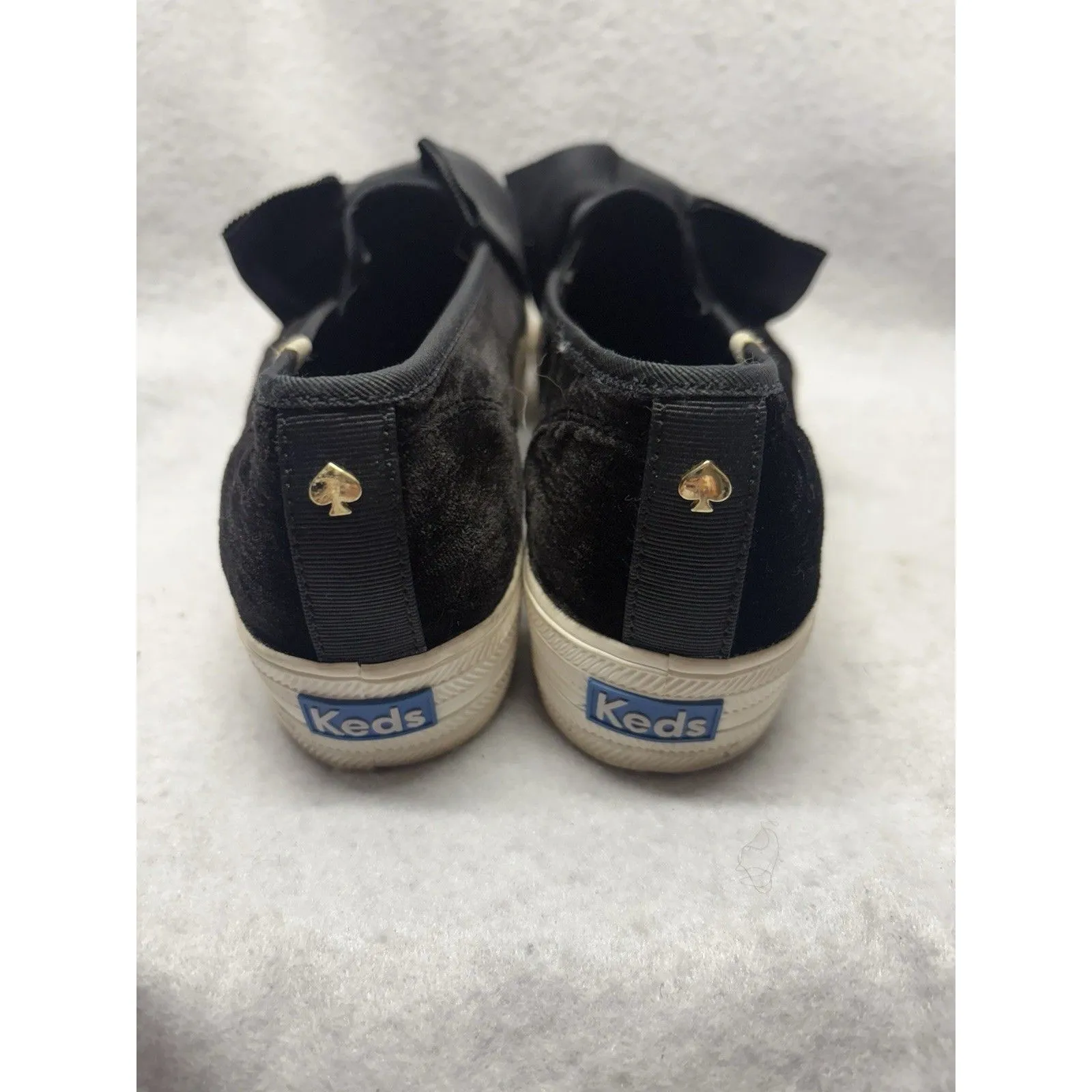Keds x Kate Spade Triple Decker Bow Velvet Sneakers Women's Sz 8 Black Shoes - Image 2