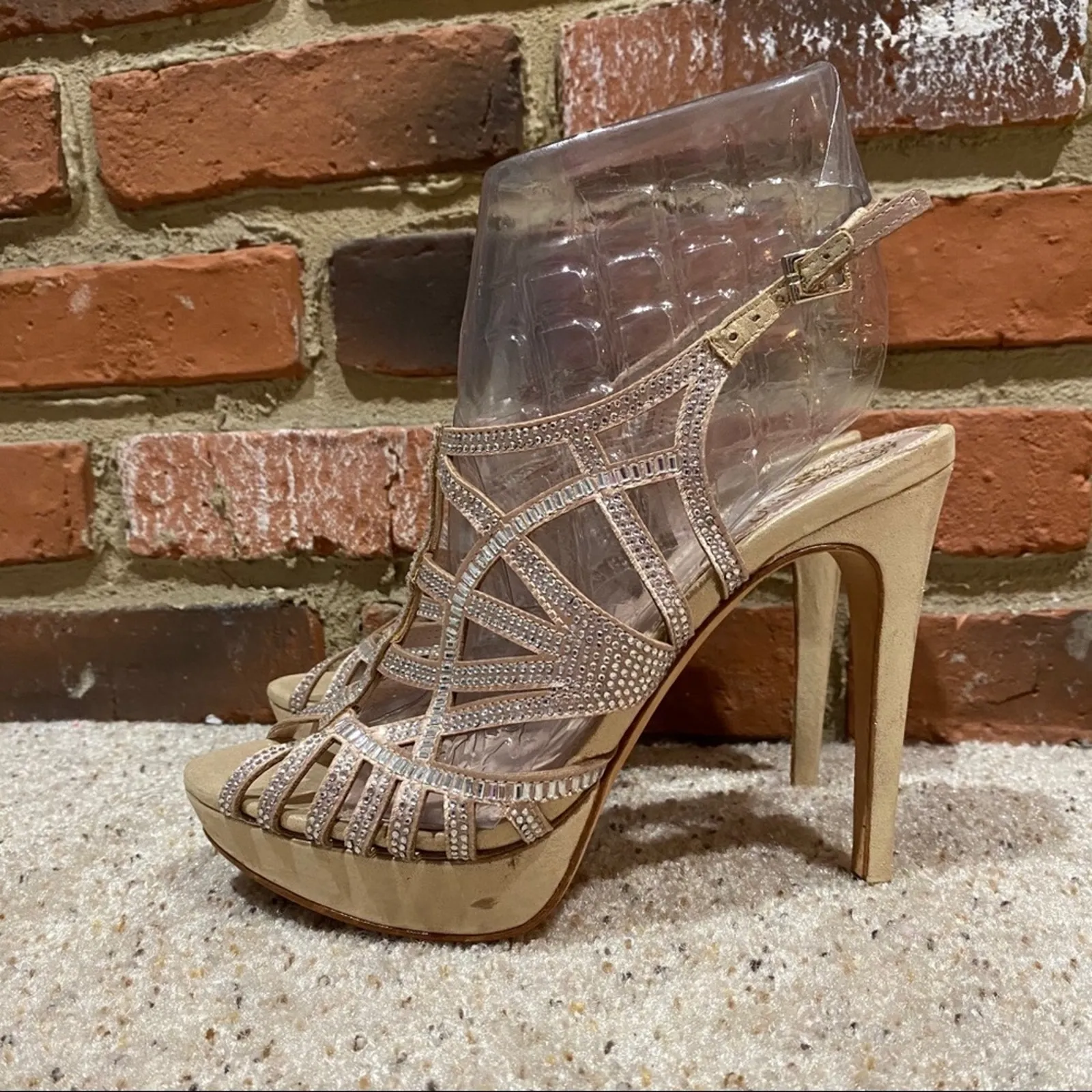 Vince Camuto Nude Sparkly Strappy Sandals sz 8 Womens Heels Sz 8 - Image 6