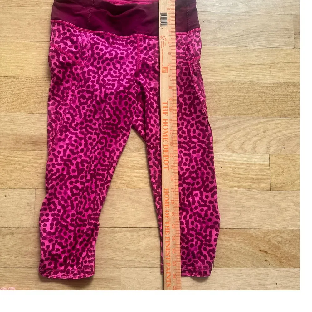 Lululemon Run Size 4‎ Top Speed Crop Ace Spot Pink workout capris - Image 2