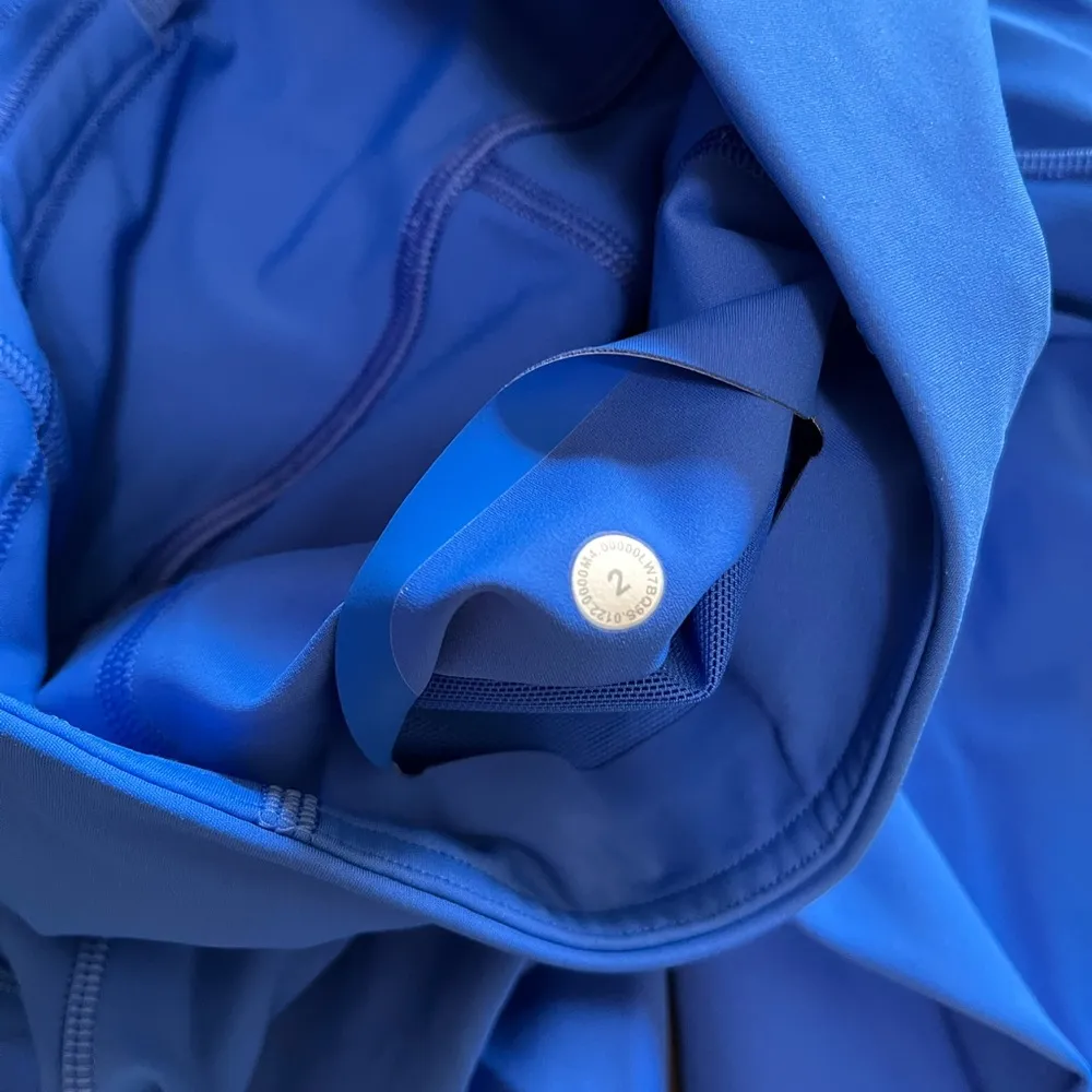 LULULEMON Run Base Pace Biker Shorts Poolside 6” Women’s Sz 2 NWOT - Image 4