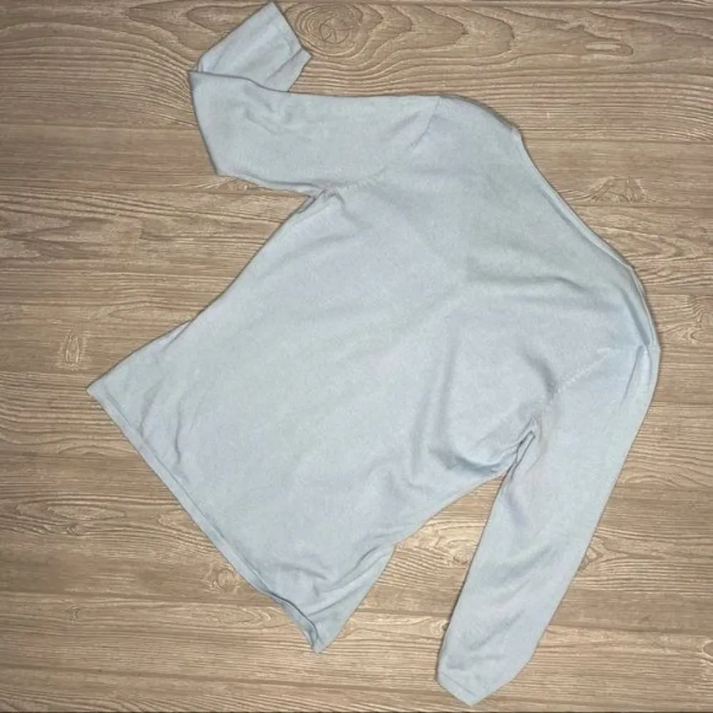 J McLaughlin blue half button long sleeve shirt sweater size small - Image 3