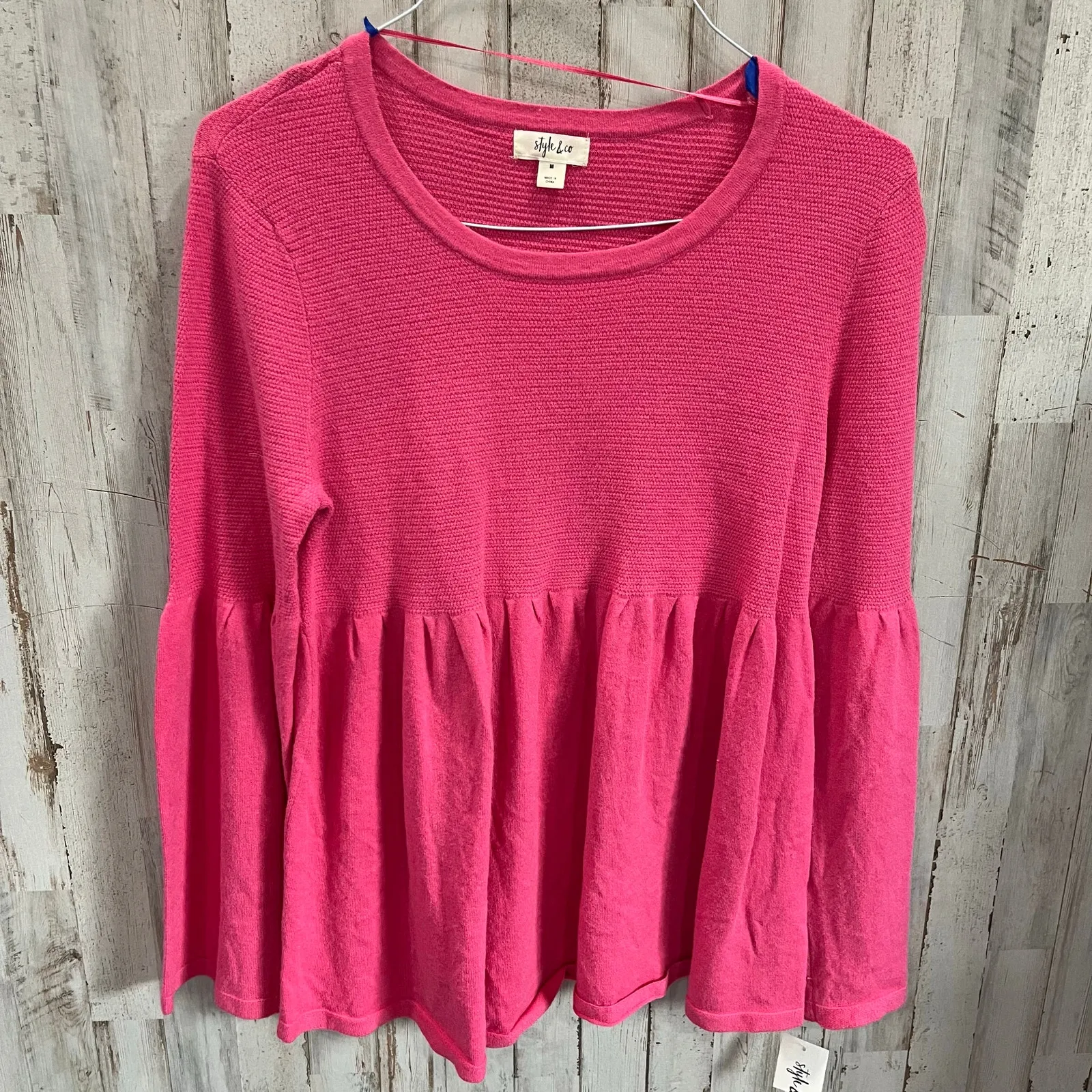 New Style & Co Pink Babydoll Bell Sleeve Knit Top Womens Size Medium Barbie - Image 2