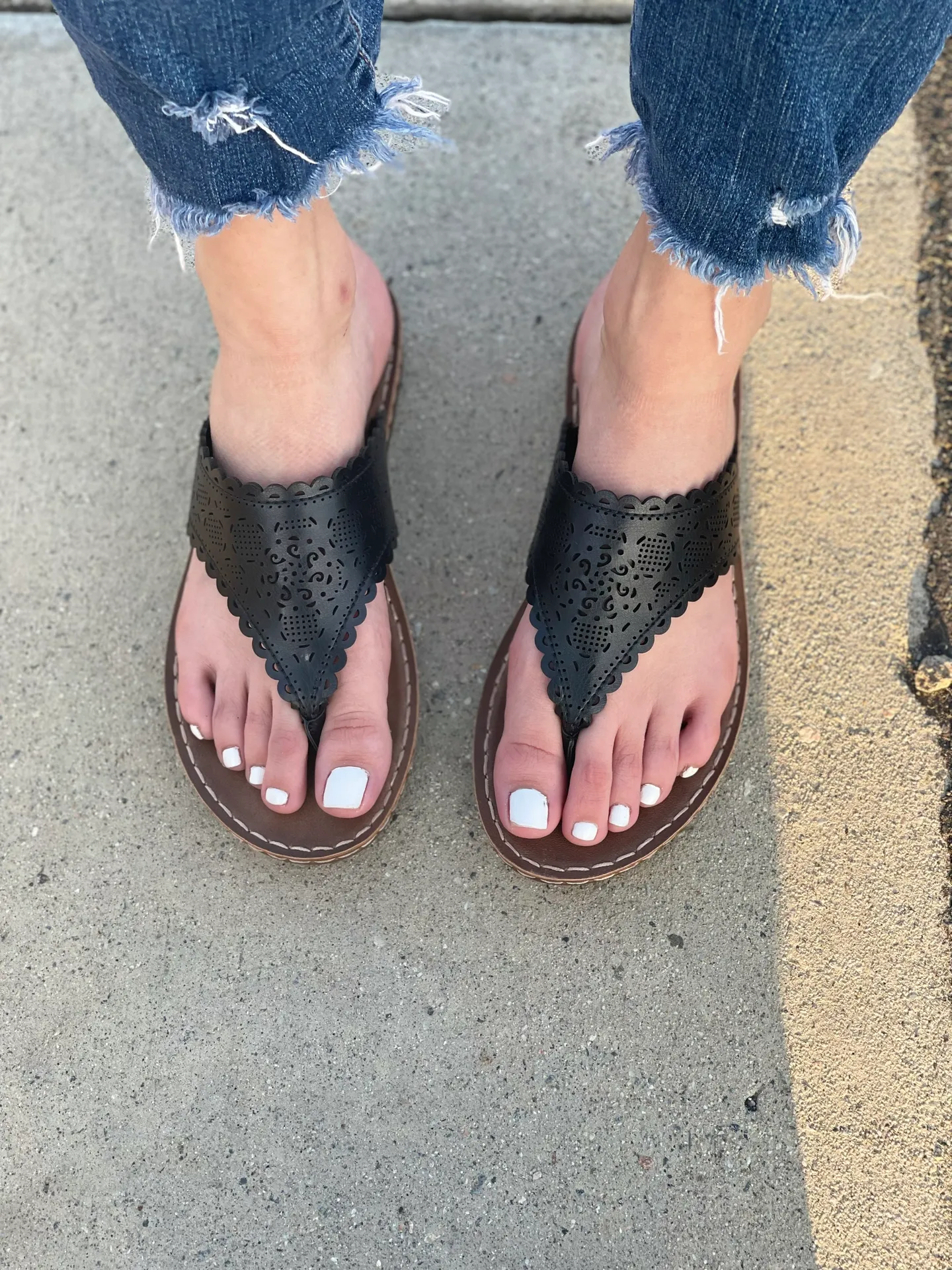 Black Laser Cut Out Sandal Size 11 - Image 3