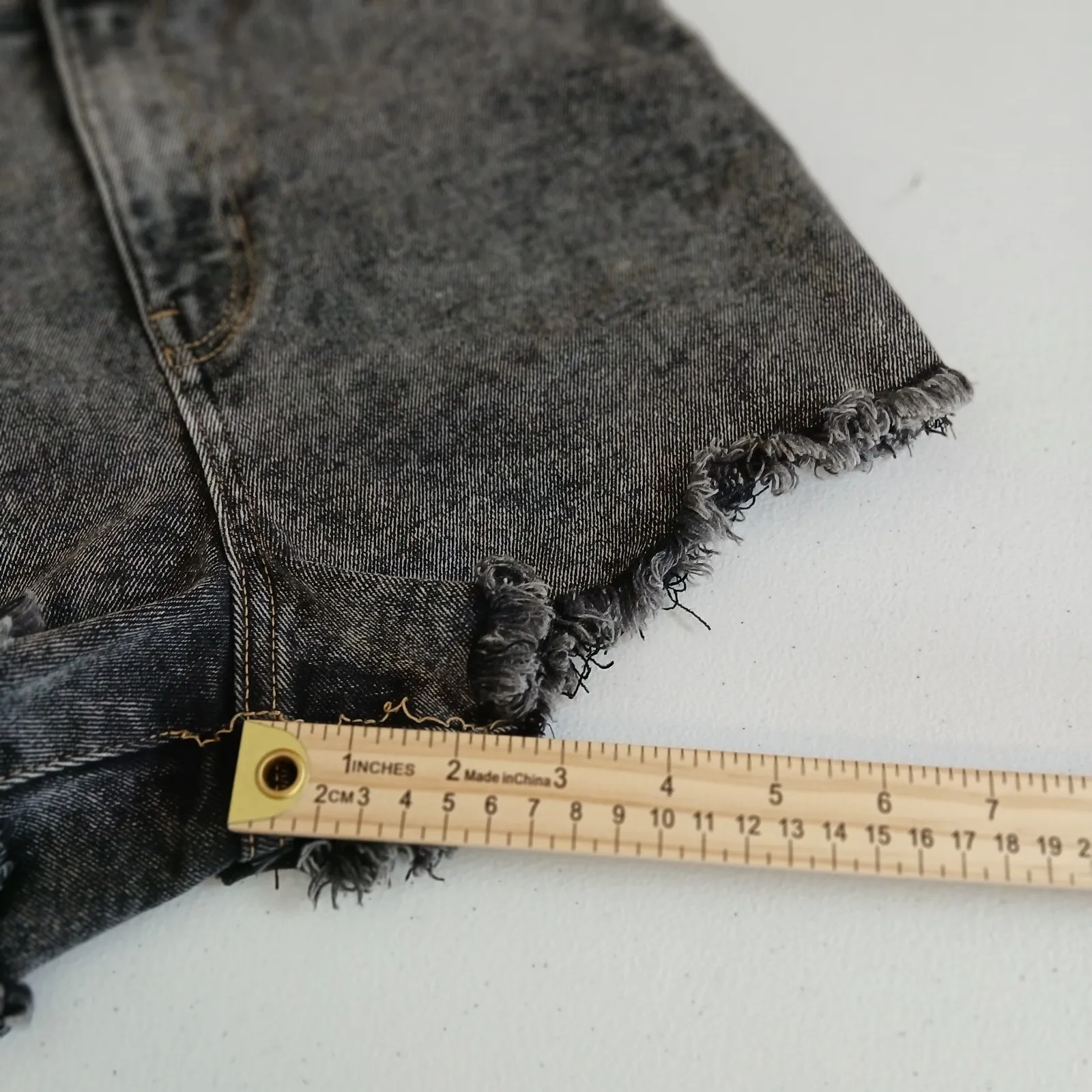 Kendall + Kylie Black Denim Shorts Women 7/28 Distressed Grunge Acid Wash Rocker - Image 14