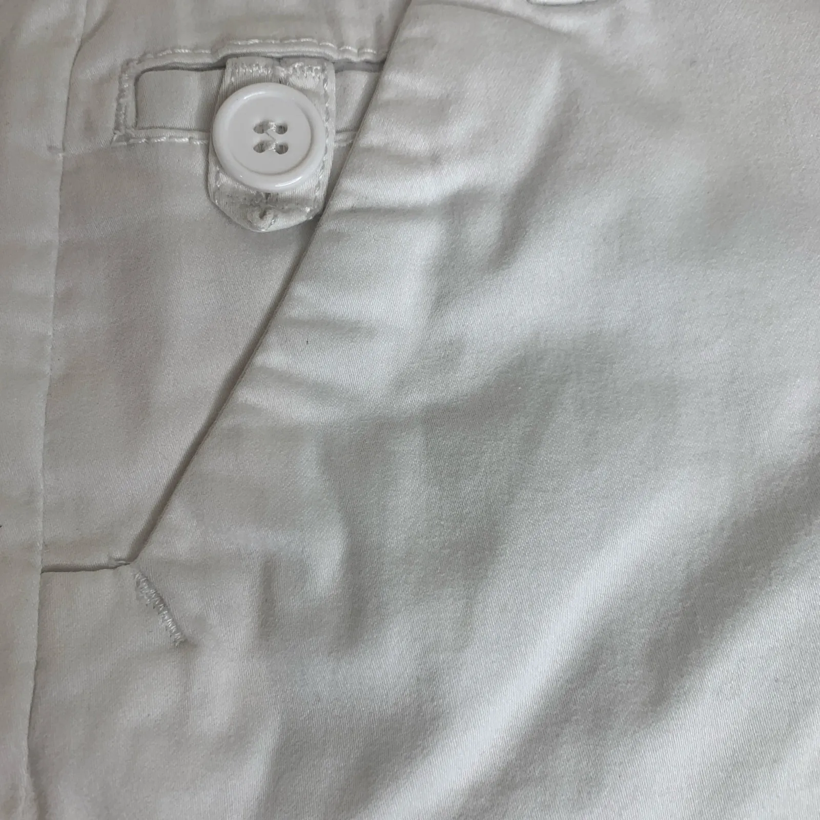 White Y2K Low Waist Shorts White Chino Stretch Cotton Sz 1 - Image 4