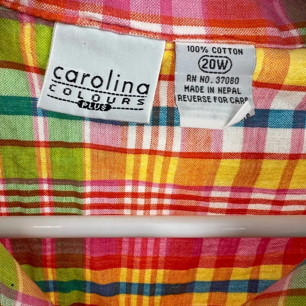 Carolina Colours plus sleeveless button up plaid flowers colorful bright 20W Pink - Image 5