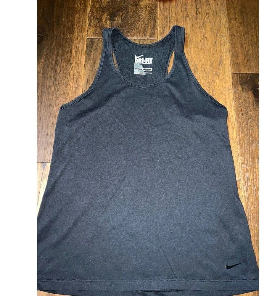 Nike workout Tank Top - Image 2