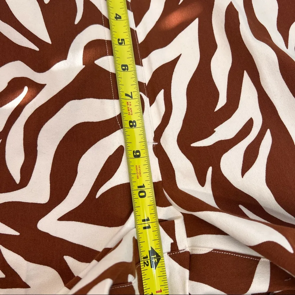NWOT SPANX  On the Go Printed Ankle Slim Straight Pant Zebra Stripe Sz LTall - Image 9