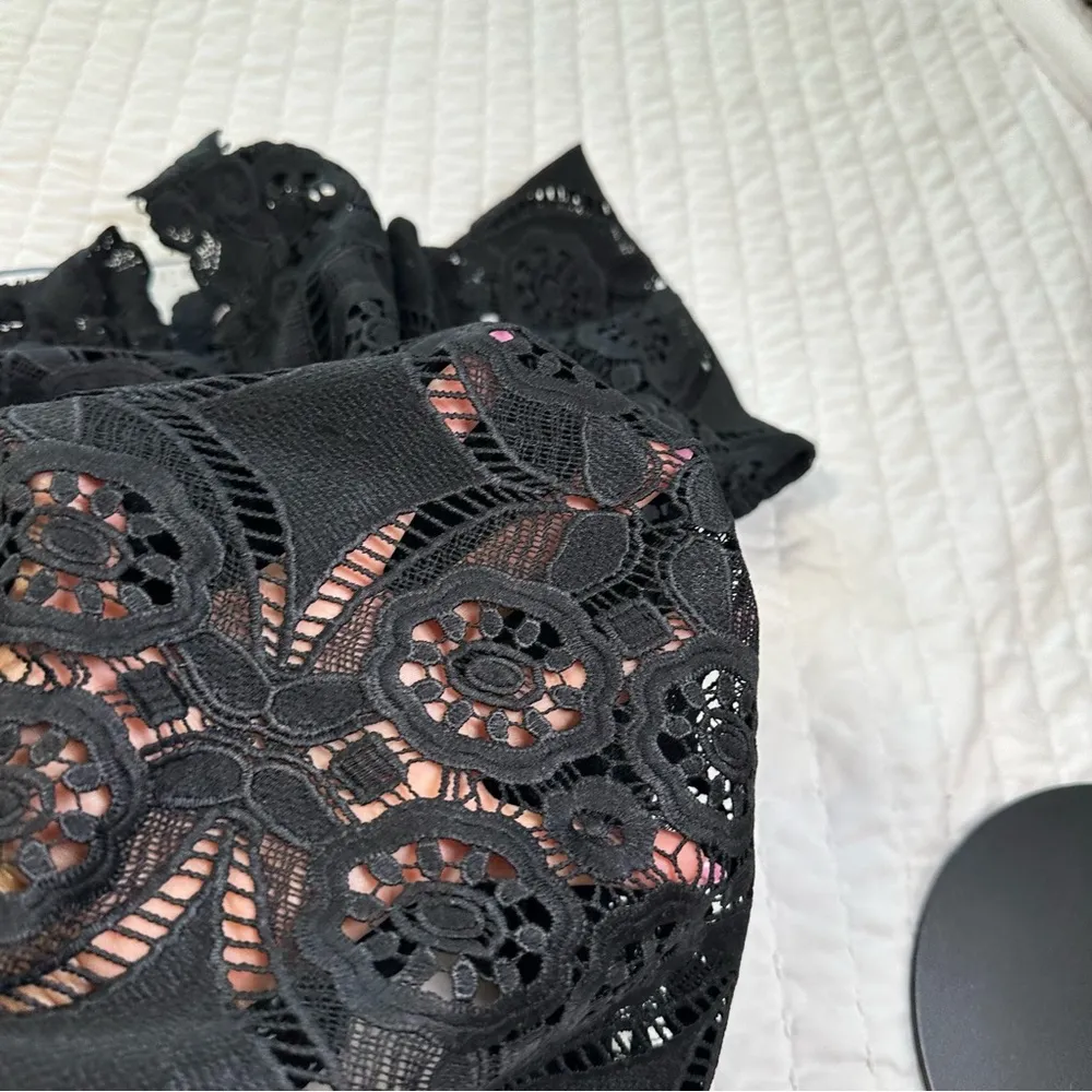 UMGEE Crochet Top Boho Hippie Black Size S-M Blouse Sheer Floral - Image 8