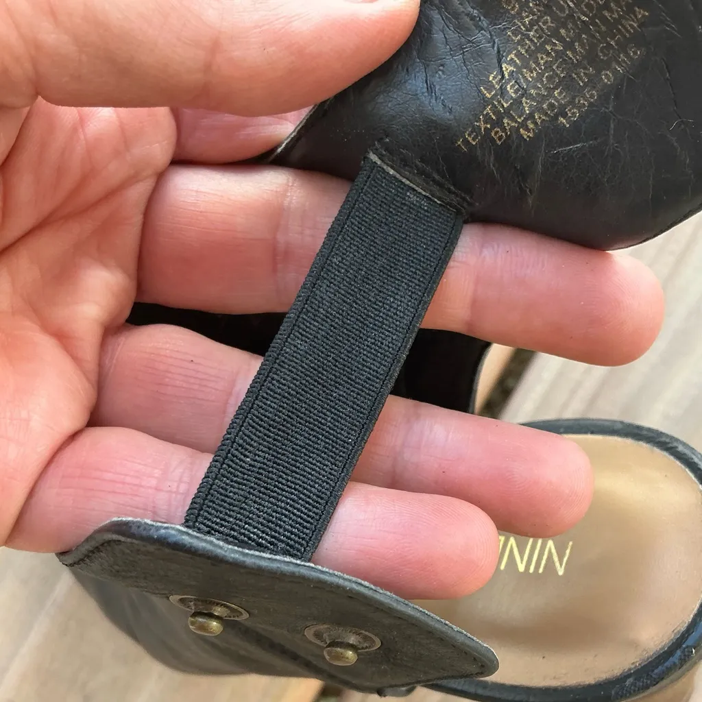 Stylish leather sandals 🌷🌷 - Image 4