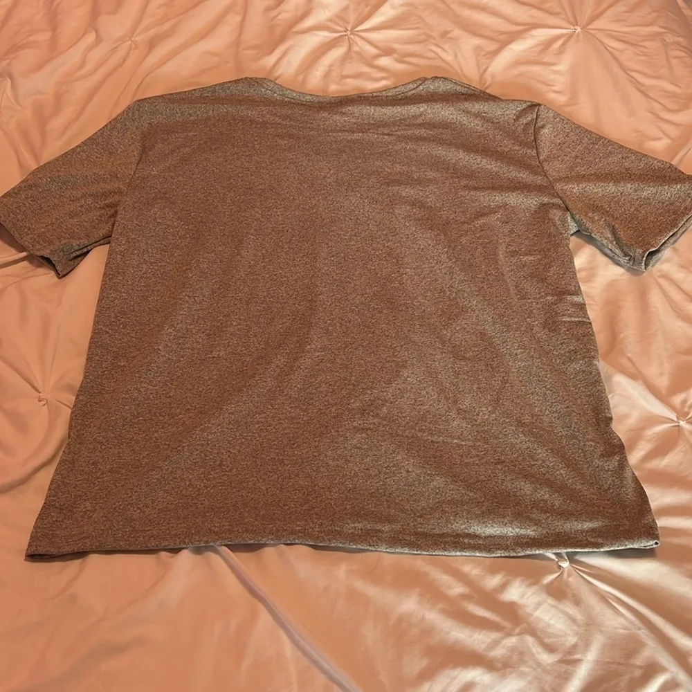 Gray London Graphic T-Shirt - Image 4