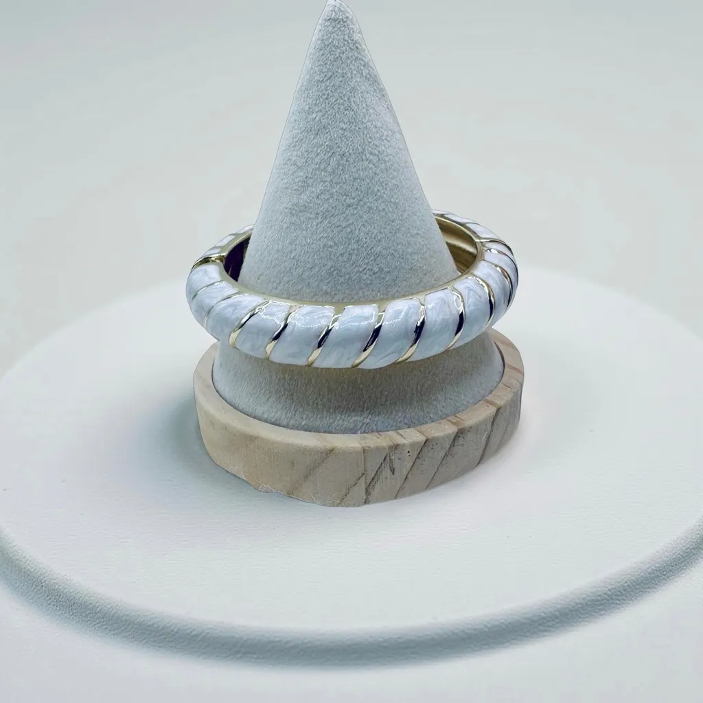 Ivory Beige with Gold Stripe Design Thick Enamel Bangle Bracelet - Image 5