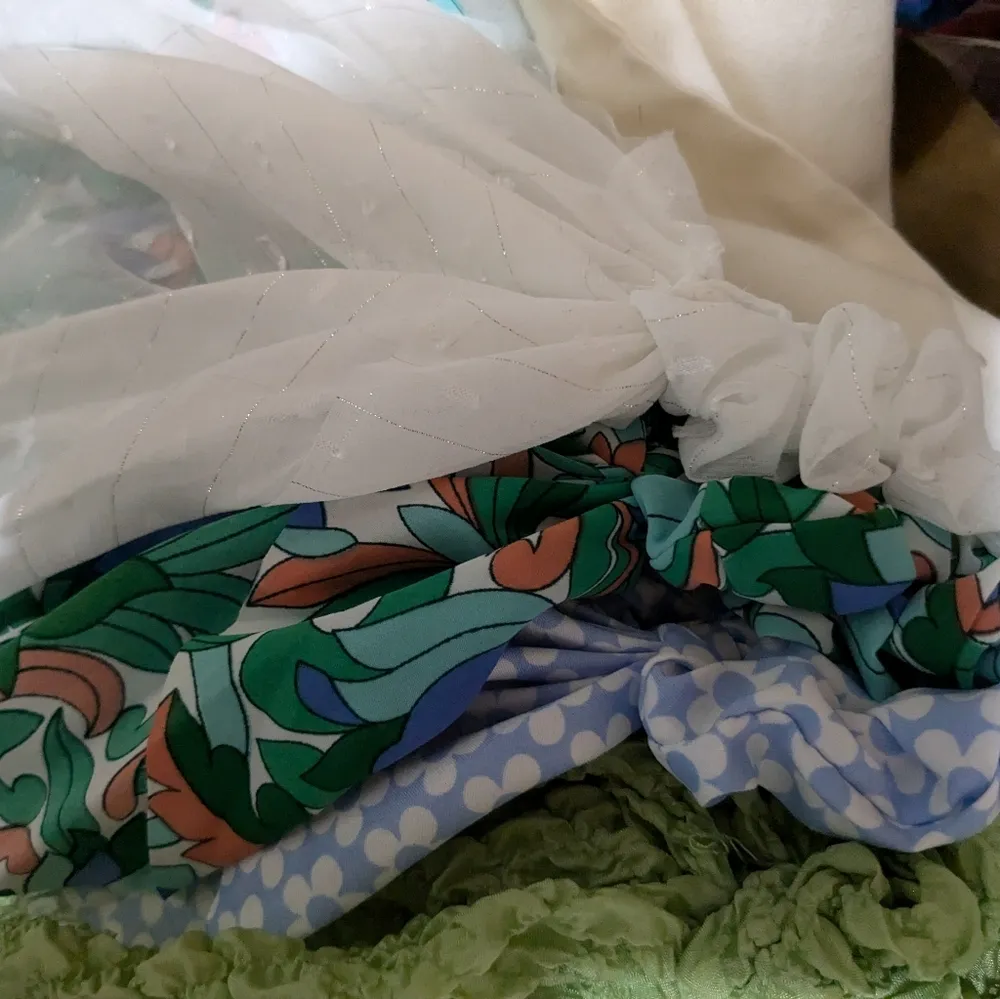 Piper K scarf scrunchies - Image 6