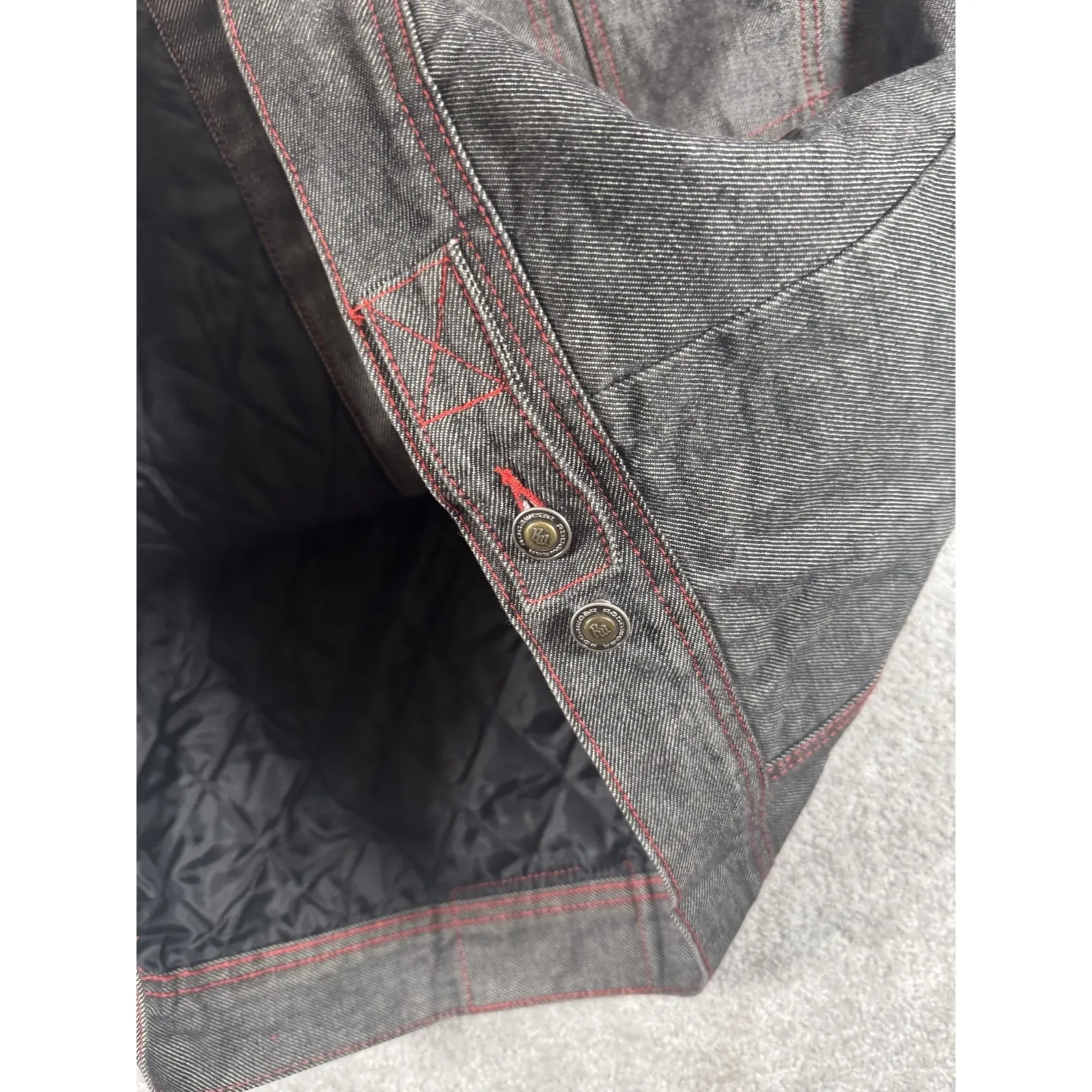 Rocawear Jean Jacket Men 2XL Black Denim Lined Red Stitch Hip Hop Streetwear Y2K - Image 9