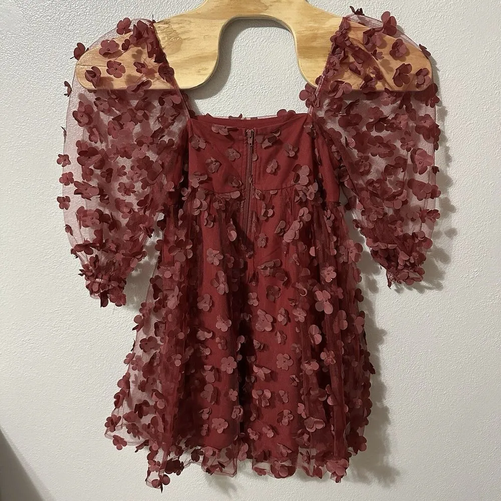 Storia Women's Size Small Square Neck Babydoll Red Floral Appliqué‎ Mini Dress - Image 3