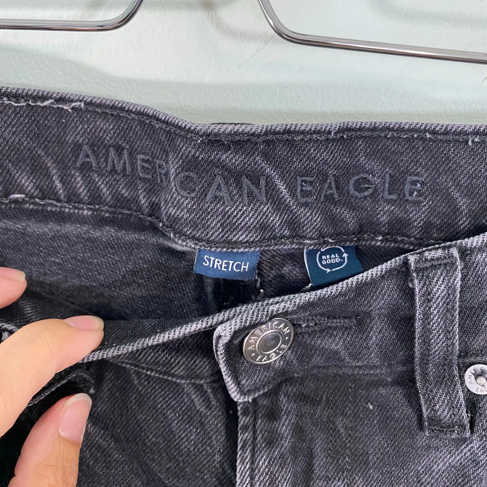 American Eagle Black Stone Wash Super High Rise Ankle Straight Jeans Size 8 - Image 3