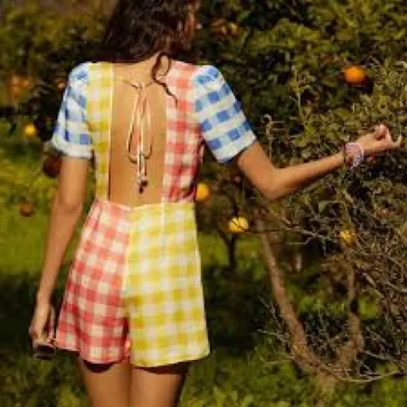 Farm Rio  Gingham Contrast Romper size small - Image 2