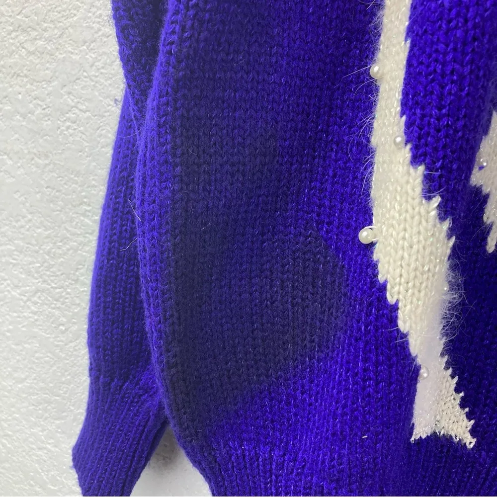 Jacklyn Smith Women’s Very ‘Ugly’ Christmas Sweater With Perls & Brooches  Sz. L - Image 15