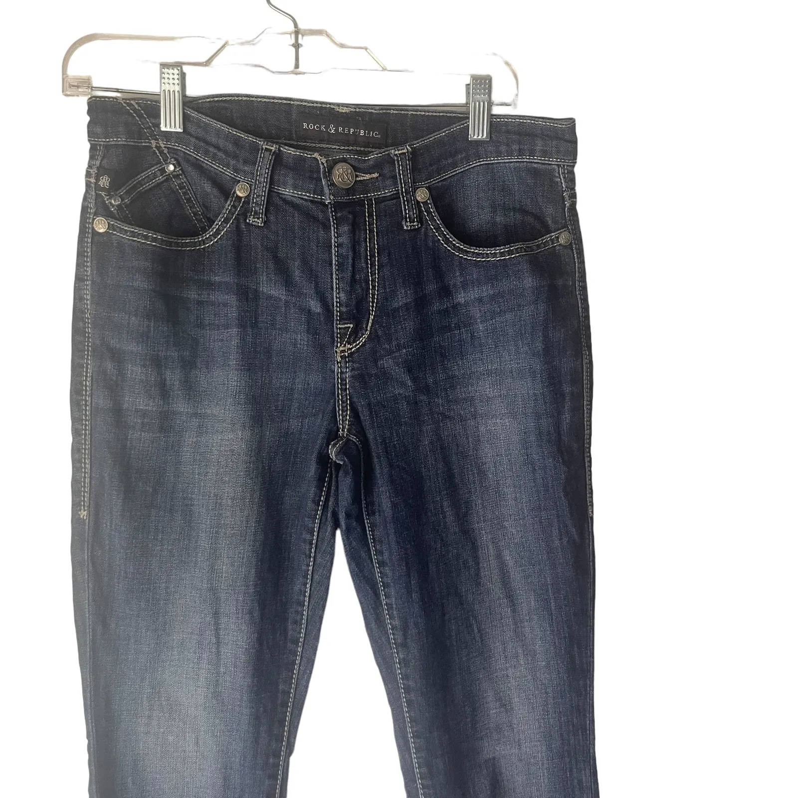 Rock & Republic Women's Size 8 Short Berlin‎ Angel Wing Jewel Flap Pocket Jeans - Image 3