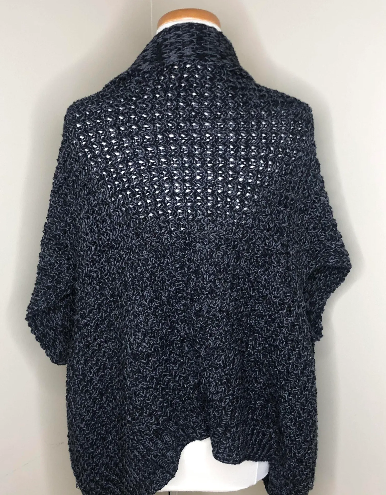 Grey Knit Shawl - Image 2