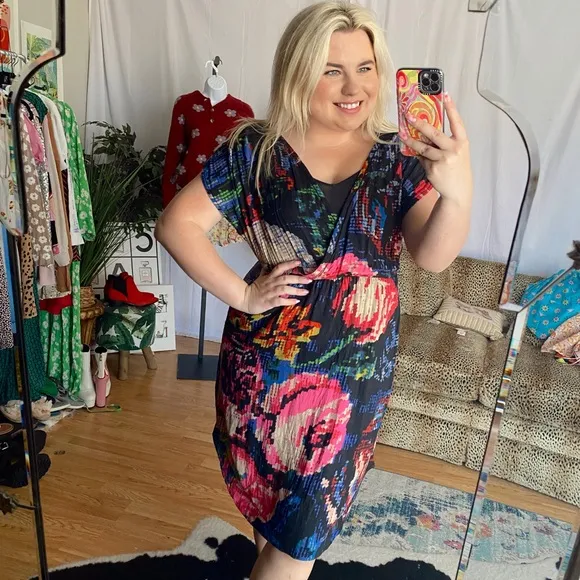 anthropologie black floral print midi dress - Image 16