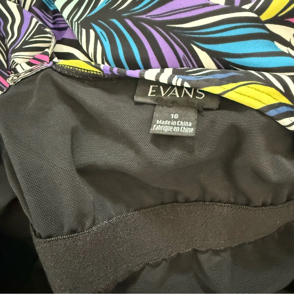 Skirted Swimsuit Printed One Piece Size 16‎ Black - Image 7