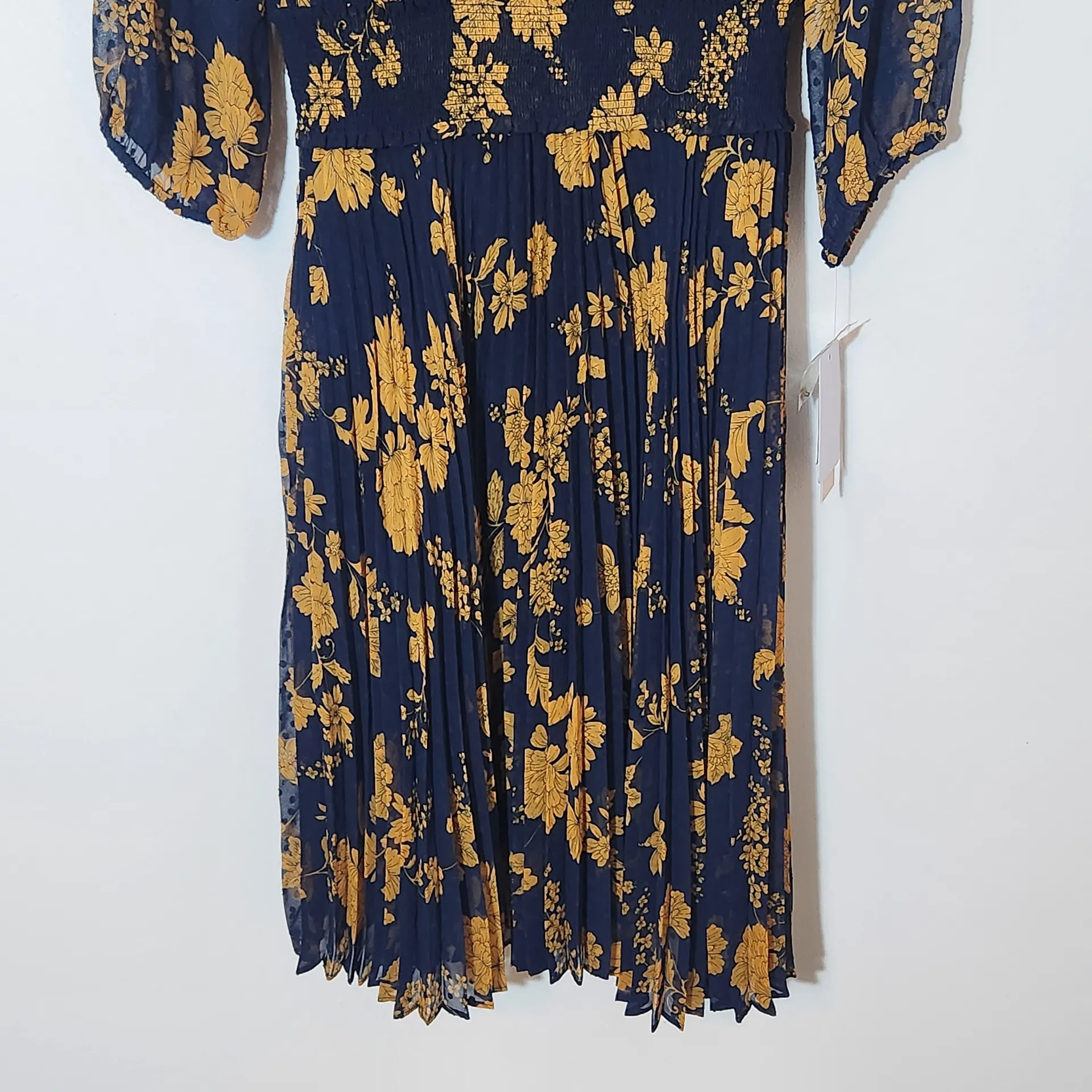 Nanette Lepore Navy and Gold Floral Dress NWT Sz 14 Pleated Wedding Guest Dress - Image 5
