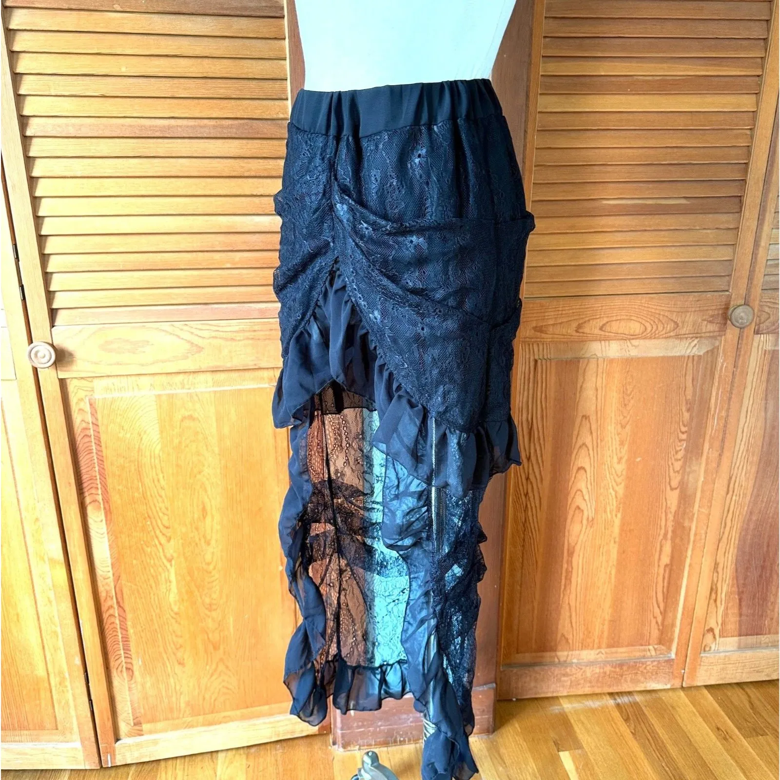 Gothic Lolita Steampunk Victorian Cabaret Black Lace Coffin High Low Skirt M Size M - Image 4