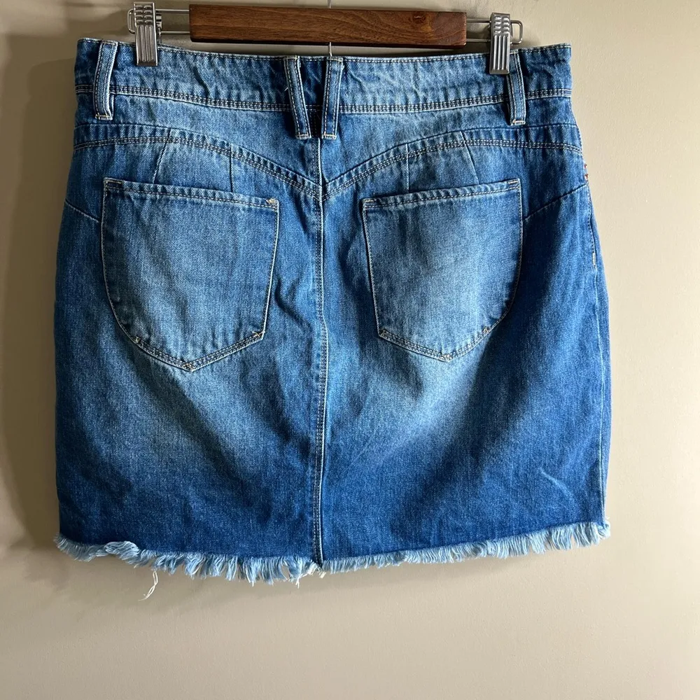 YMI WBB Denim Blue Distressed Skirt large - Image 9