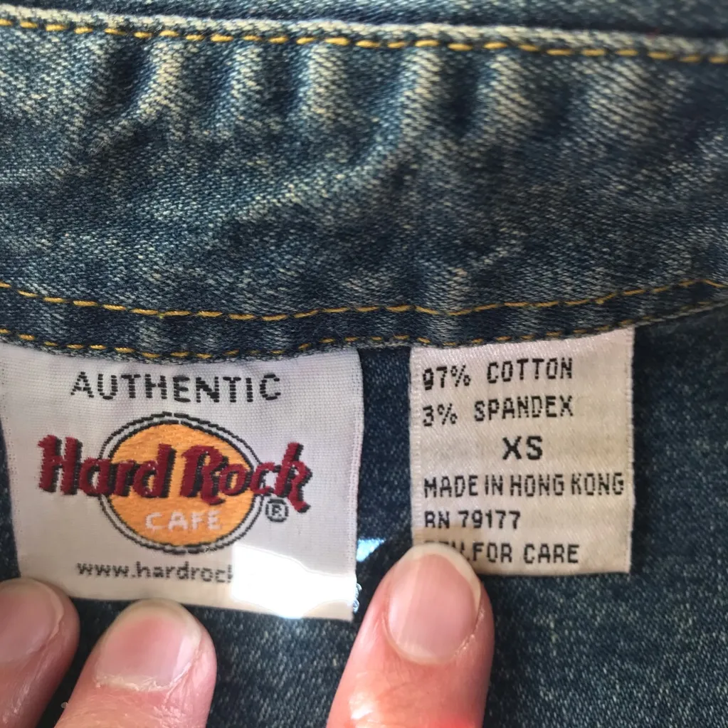 Hard Rock Cafe Authentic denim/jean jacket‎ size XS - Image 5
