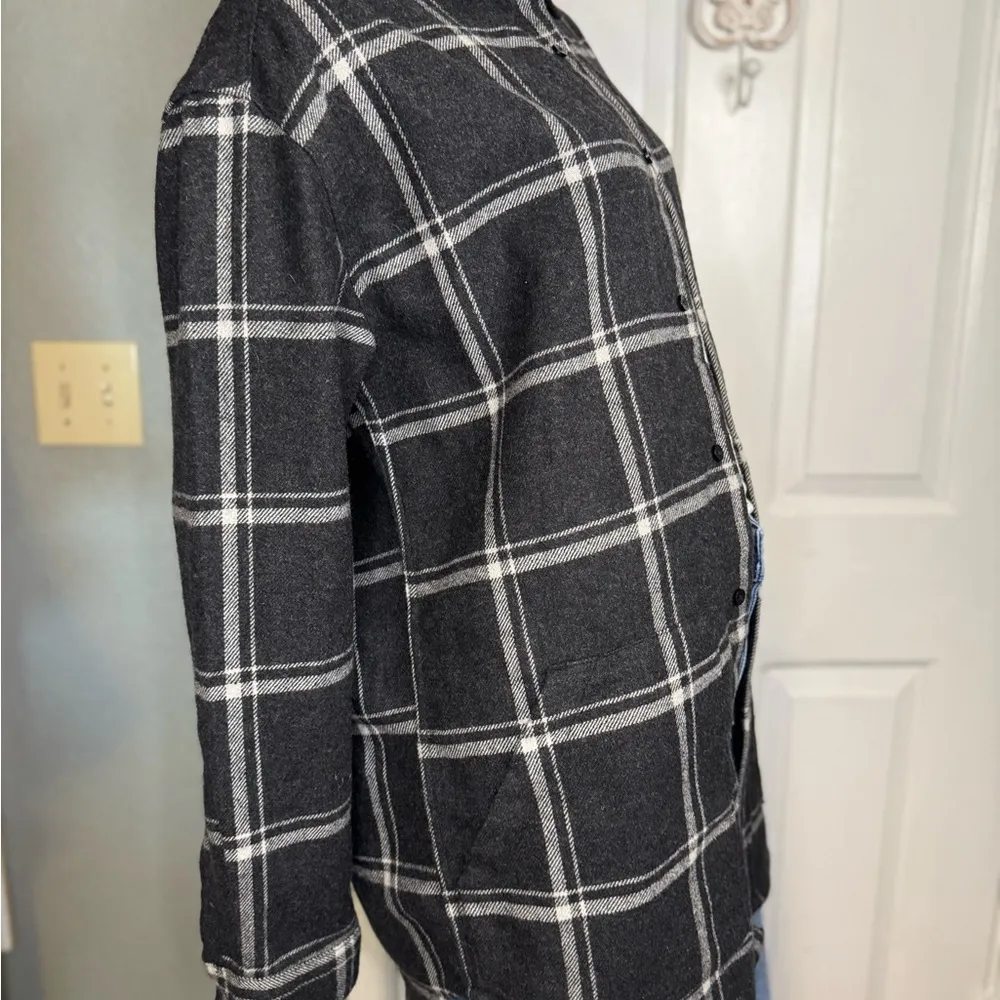 ASOS Ladies Design Flannel Shirt Size Small. - Image 6