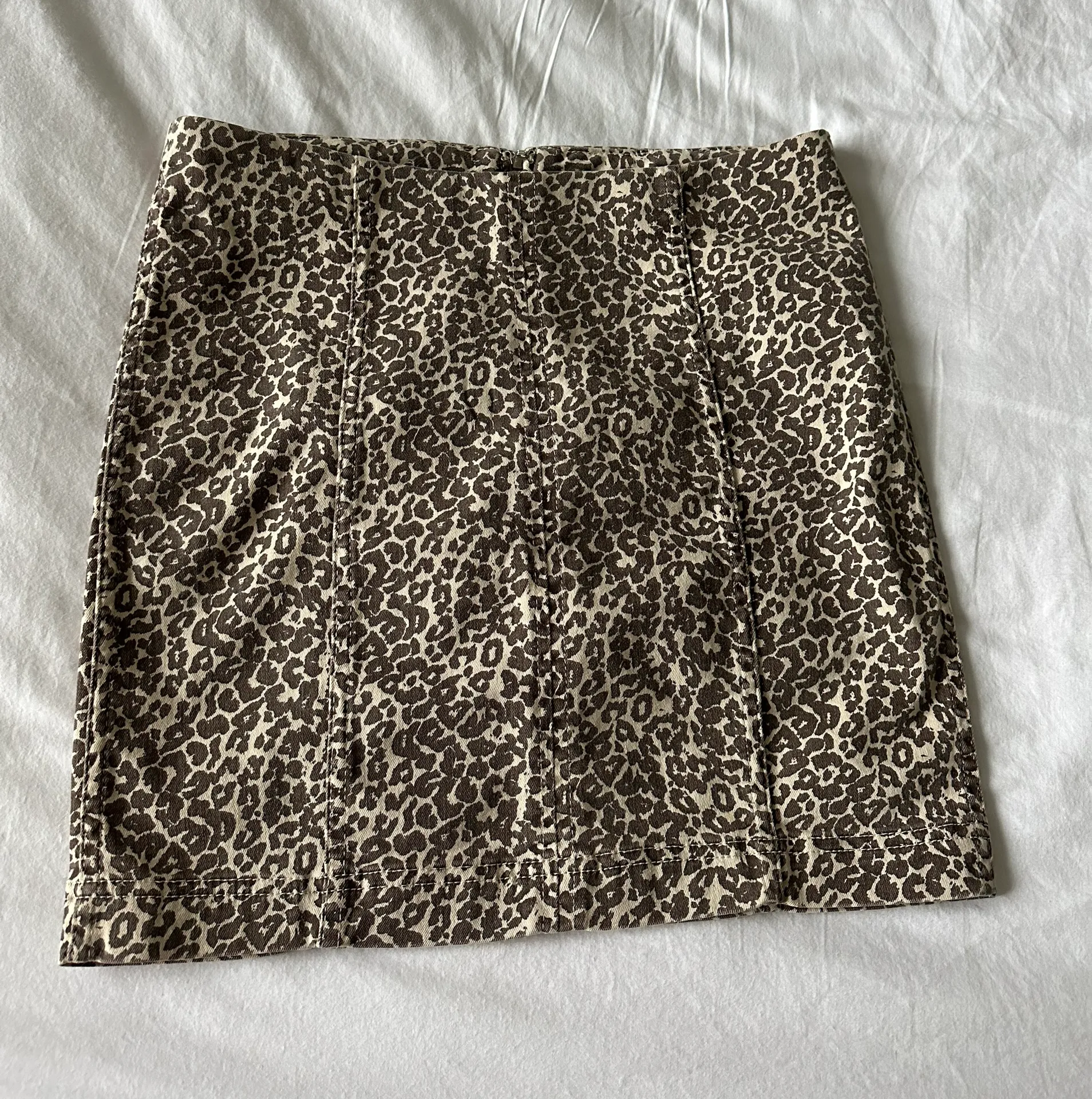 Modern Femme Skirt - Image 2