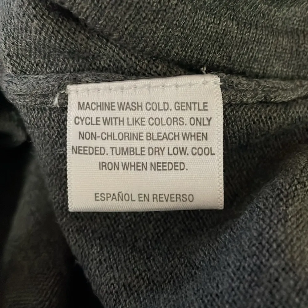 Woman Heather Gray with Diamond Gems Sweater with Overlay Size 1X - Image 9