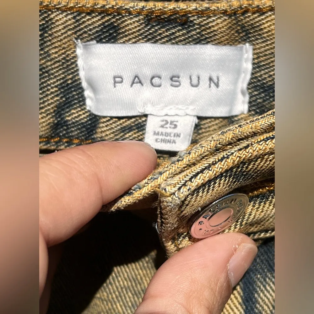 PacSun Tint Mid Rise Denim Micro Mini Skirt NWT - Image 5