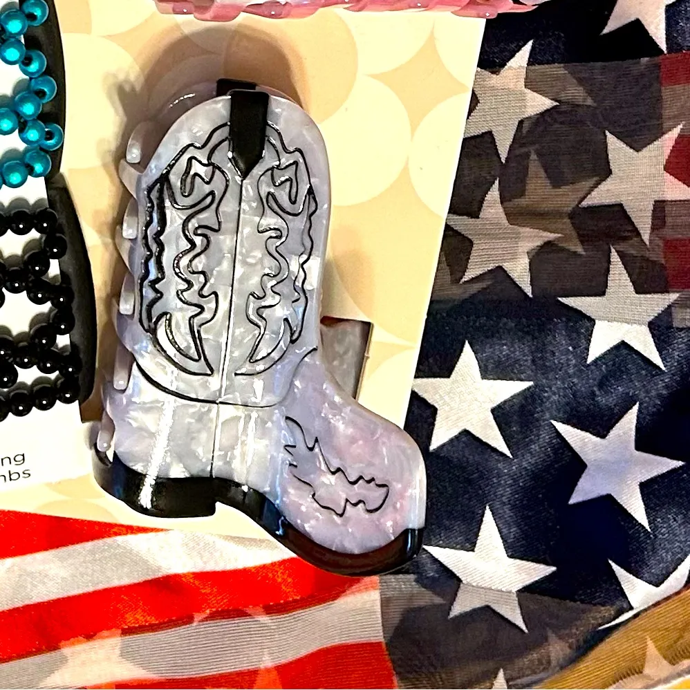 NWT..Piper K Cowboy Hat & Boot Hair Clips & 2 Piece Boho Mini Beaded Hair Combs - Image 4