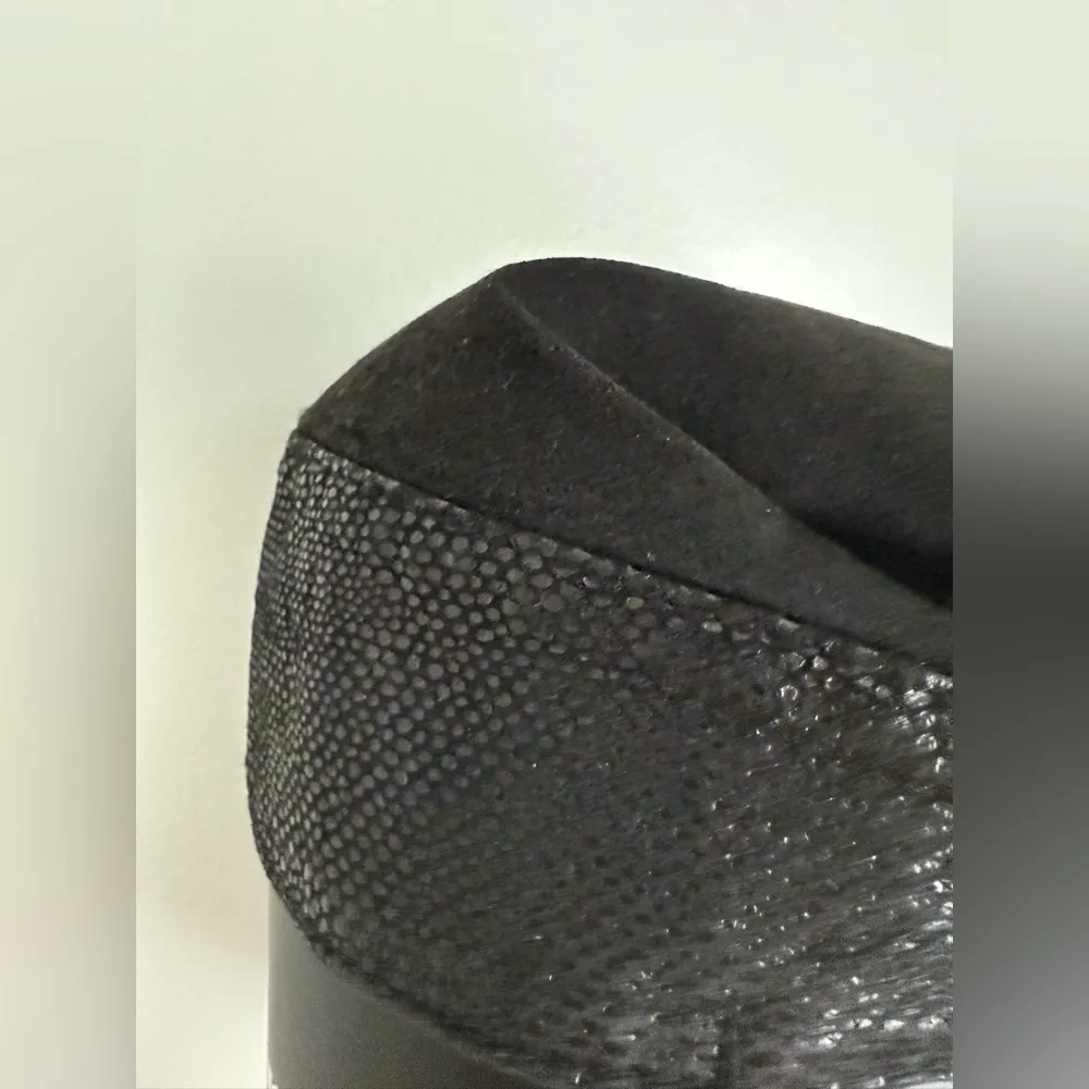 Unisex Black suede and snakeskin - Image 5