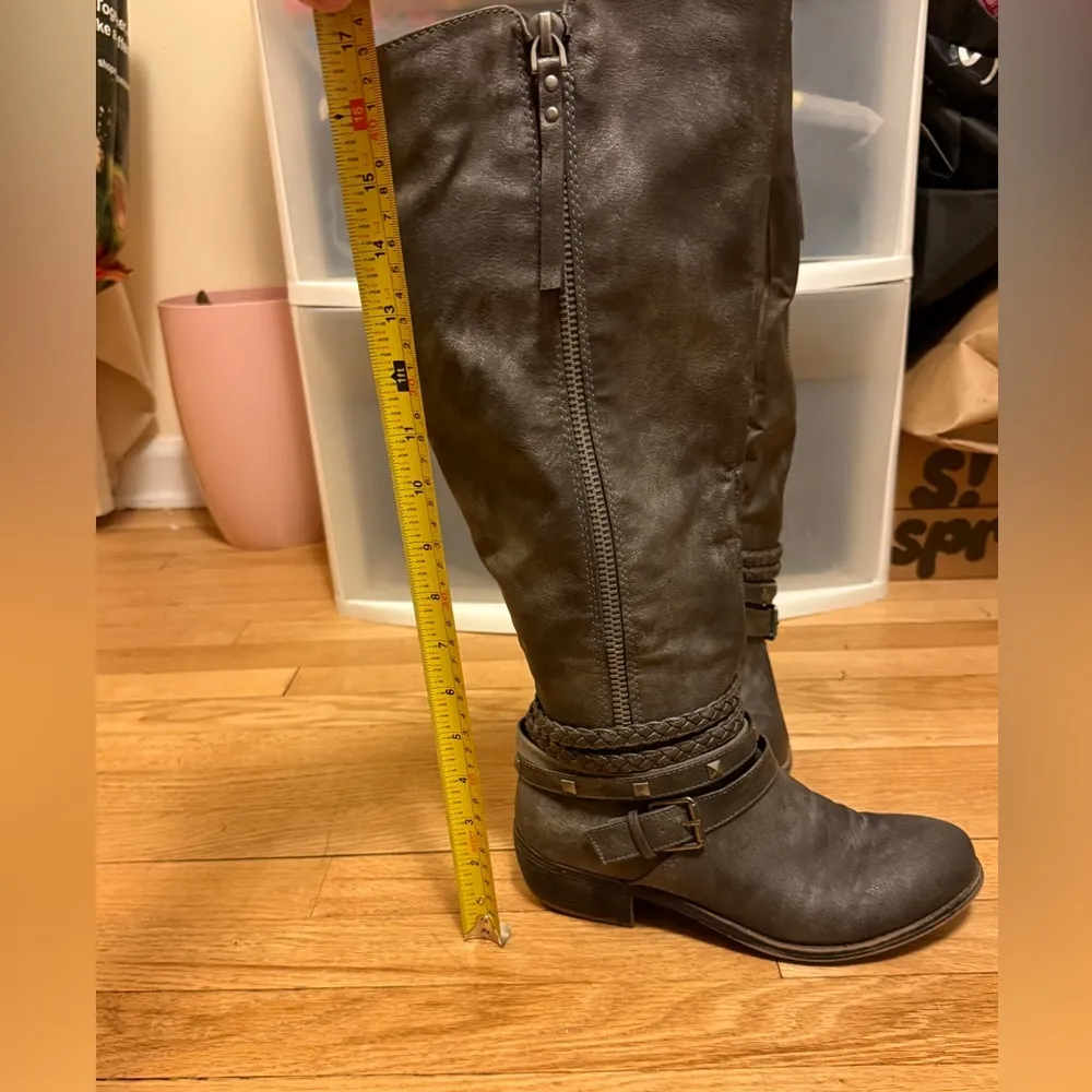 SO Dark Gray/Silvery Knee-High Faux Leather Distressed Boots w/ Ankle Straps - Image 12