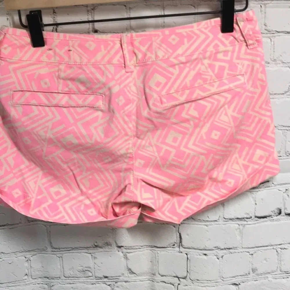 American Eagle Preppy pink and khaki print short Size 0 - Image 7