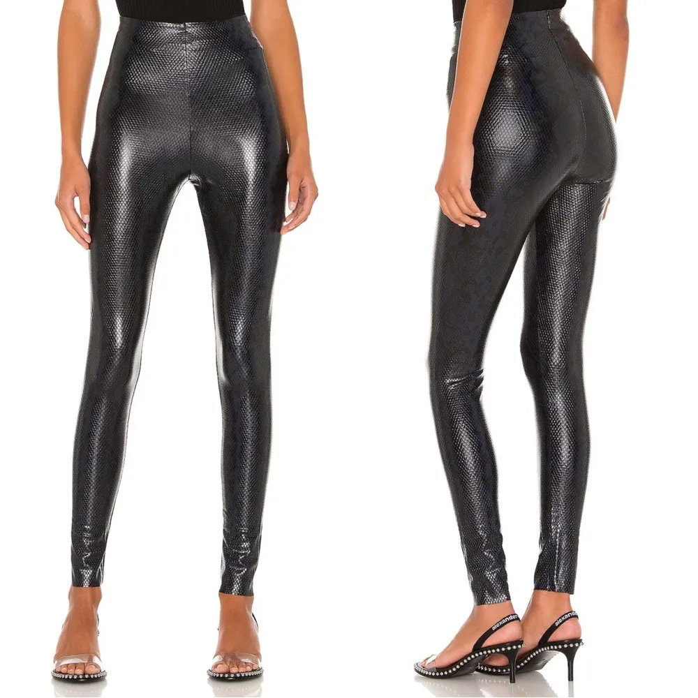 Commando • Faux Leather Animal-Print Leggings in Navy Snake blue black reptile - Image 10