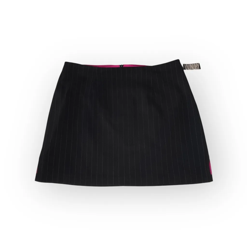 Vintage 90’s: new Laundry Shelli Segal ❤︎ Pinstripe Mini Skirt ❤︎ Black Magenta Pink Size 8 - Image 3