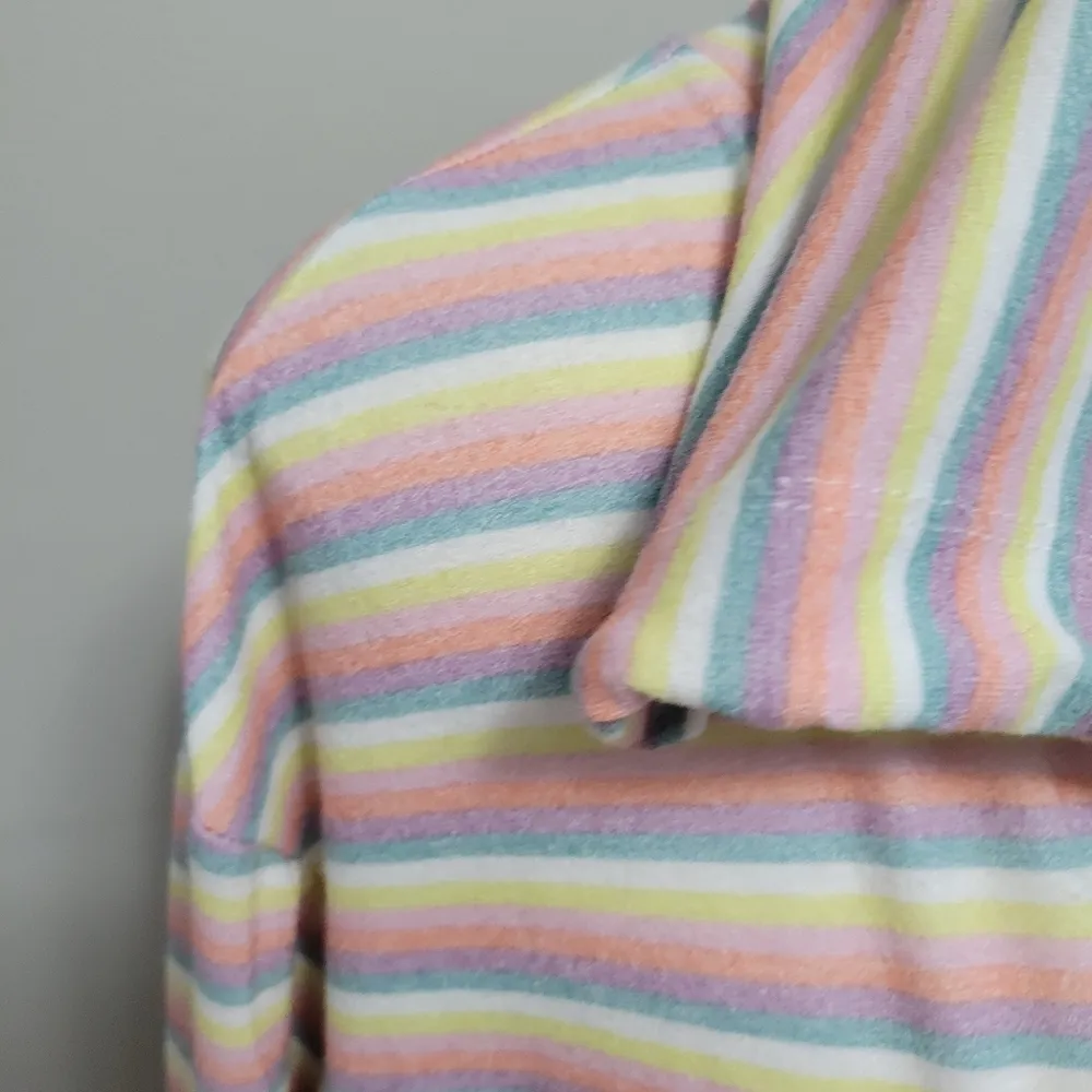 Inspired Hearts pastel rainbow stripe cropped hoodie size large - Image 2